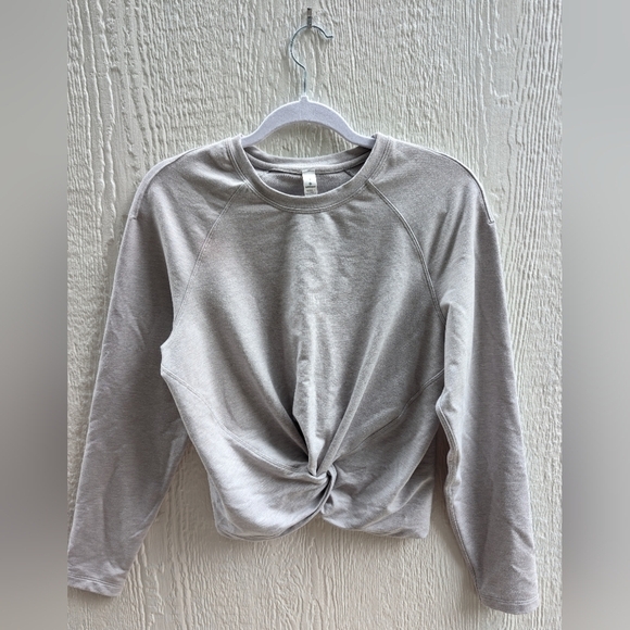 Lululemon Tuck & Gather Twist Front Long Sleeve Pullover Top Sweatshirt Size 4 - Picture 2 of 6